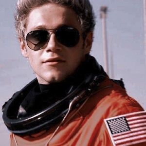 Meet your Posher, Whitney